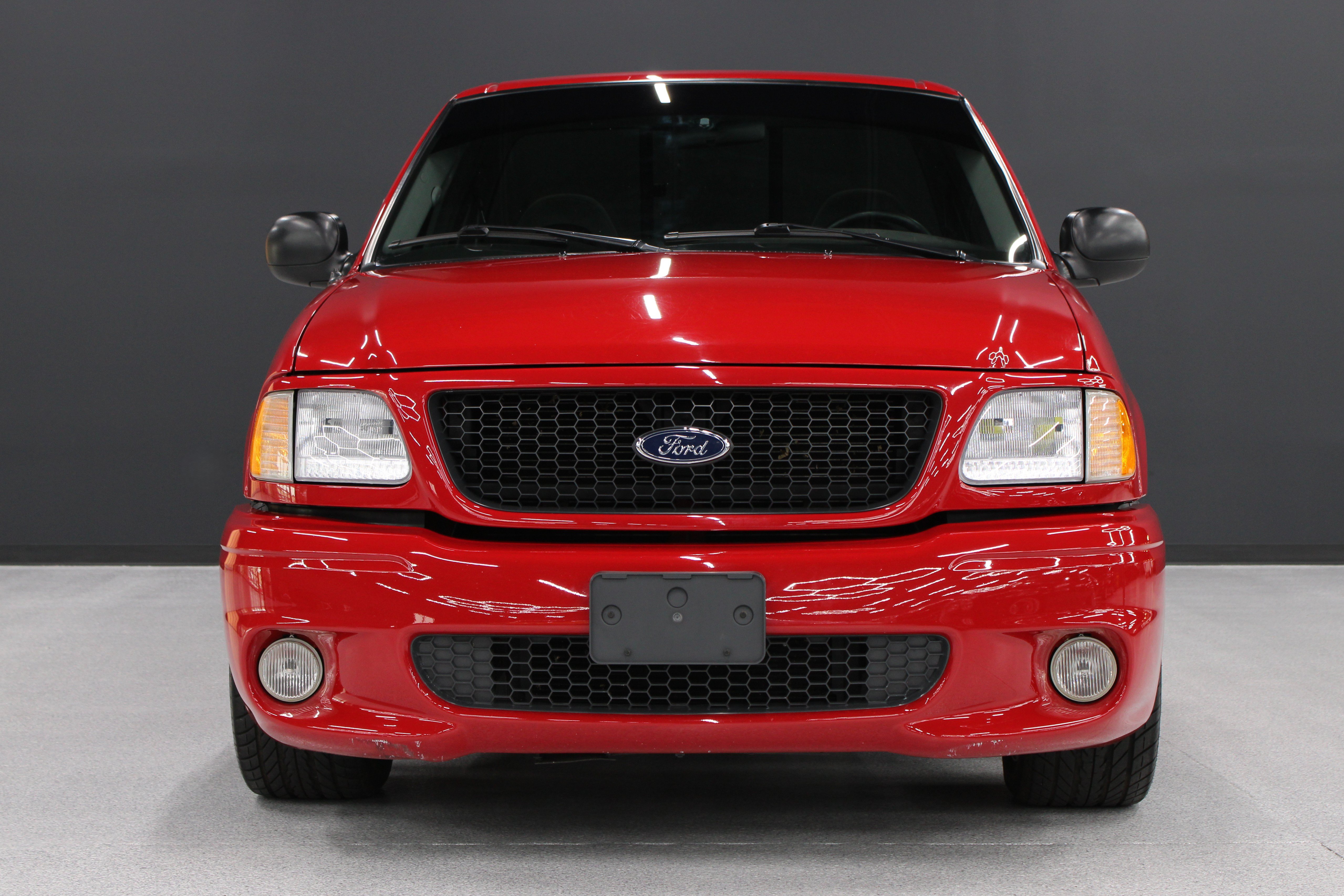 Used 1999 Ford F150 Lightning RWD image 26