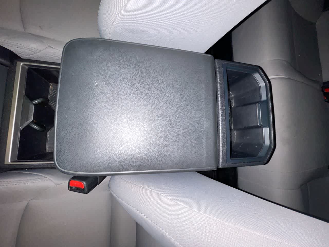 Used 2024 Toyota Tacoma SR5 AWD/4WD image 21