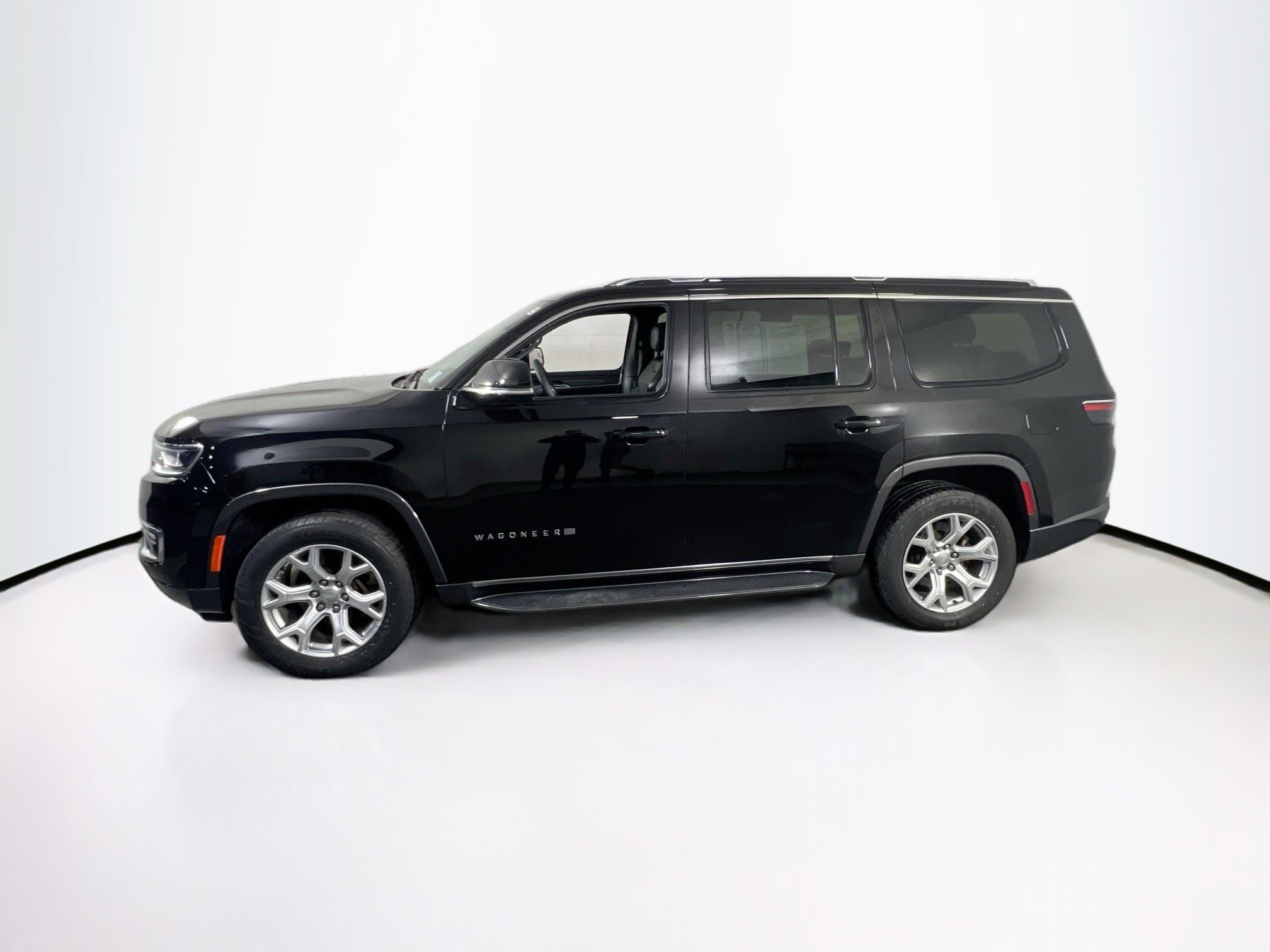 Used 2022 Jeep Wagoneer Series II image 8