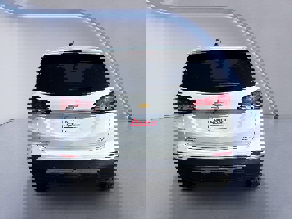 Used 2024 Chevrolet Equinox LT image 4