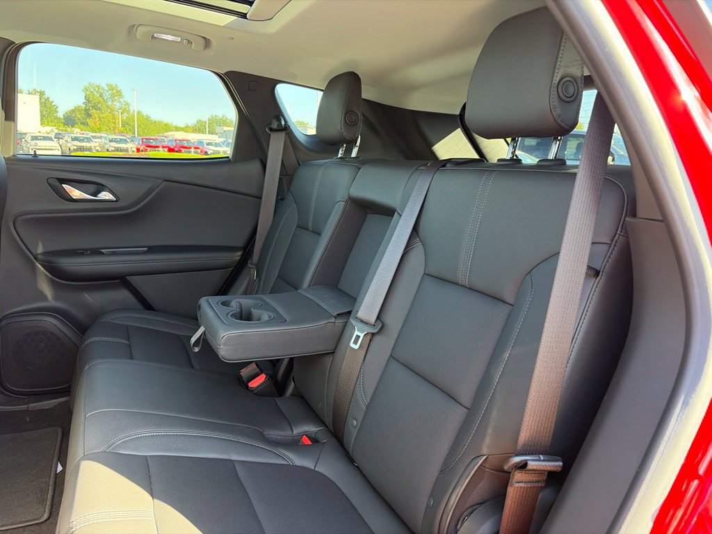 Used 2021 Chevrolet Blazer LT w/ Sound & Technology Package FWD image 44