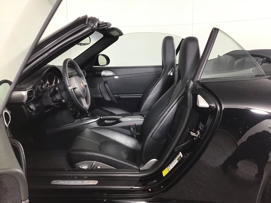 Used 2012 Porsche 911 Carrera 4S AWD/4WD image 5