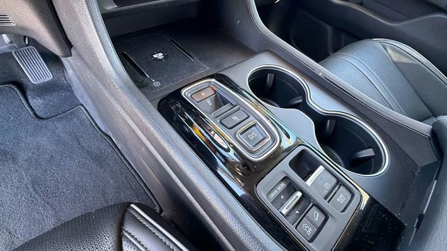 Used 2023 Honda Pilot Elite image 25