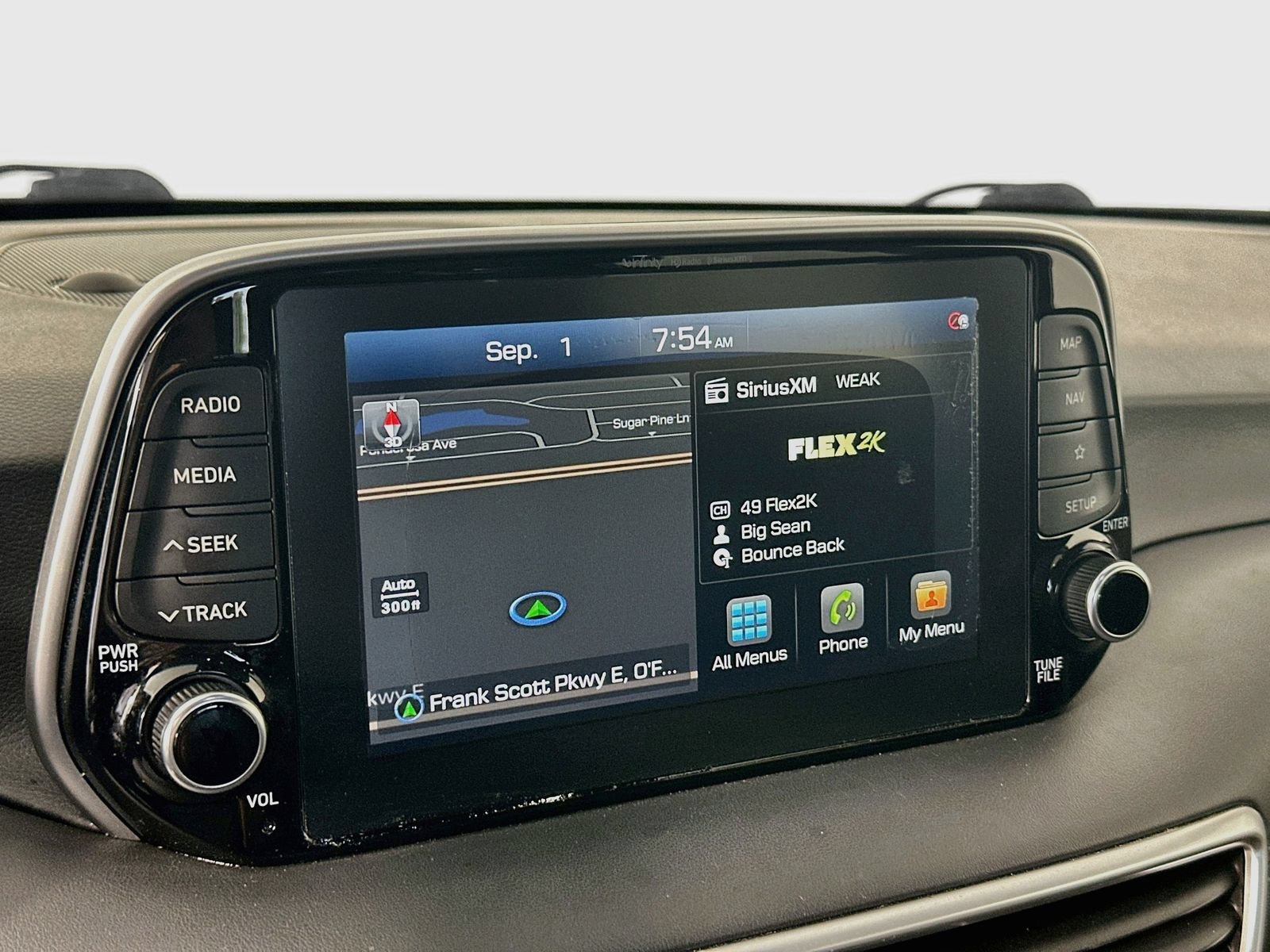 Used 2020 Hyundai Tucson Ultimate w/ Cargo Package AWD/4WD image 15
