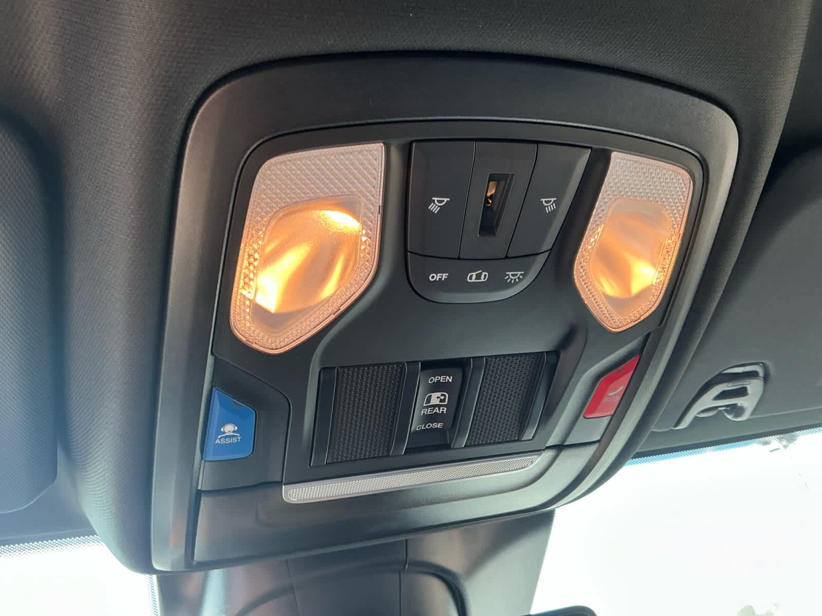 New 2026 RAM 3500 Tradesman AWD/4WD image 26