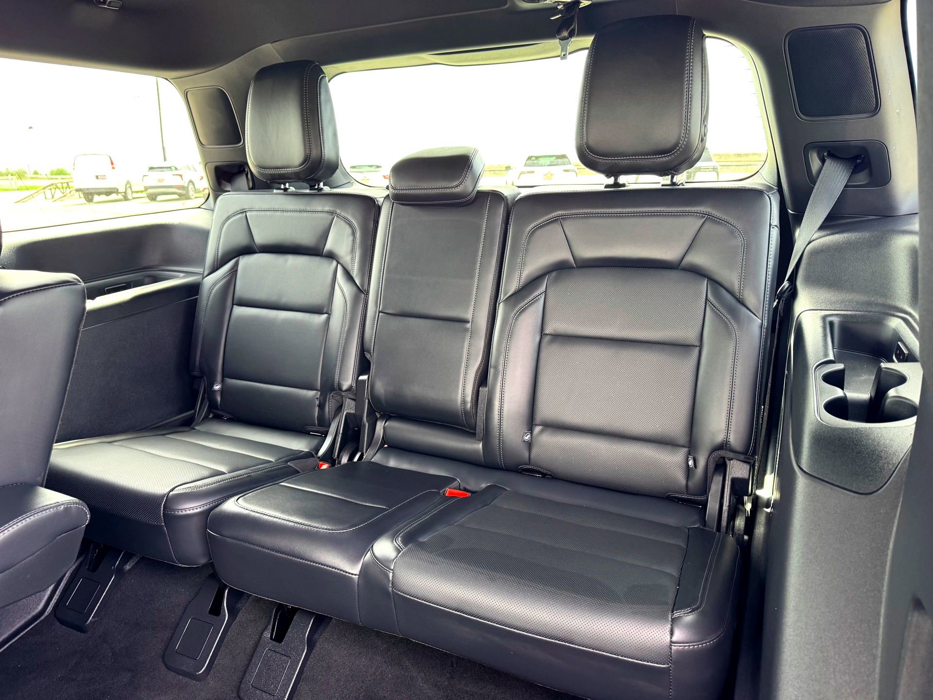 Used 2025 Lincoln Navigator Reserve w/ Jet Appearance Package image 21