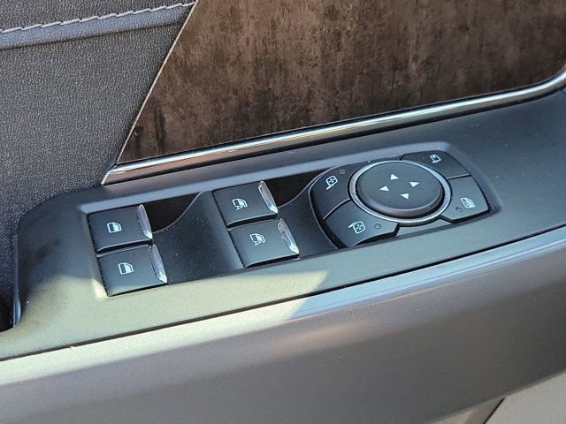 Used 2023 Ford F150 Lariat image 30