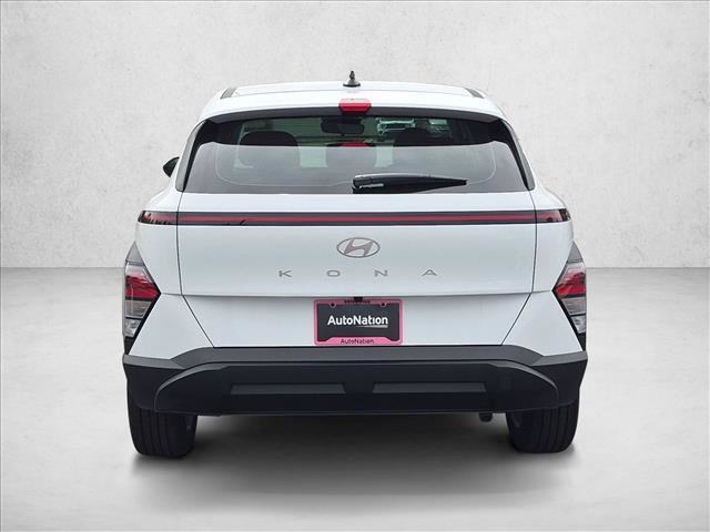 New 2027 Hyundai Kona SE FWD image 8