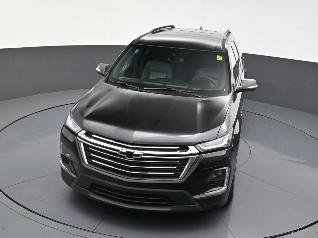 Used 2023 Chevrolet Traverse LT FWD image 16