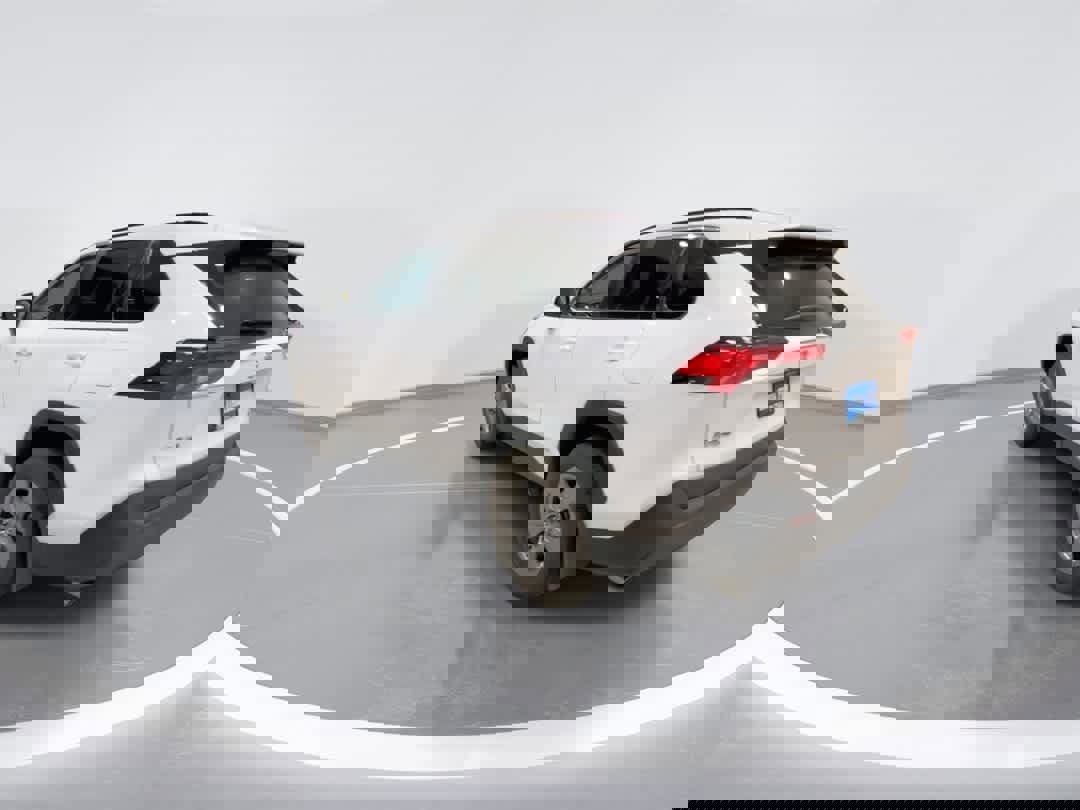 Certified 2025 Toyota RAV4 XLE w/ Convenience Package image 6