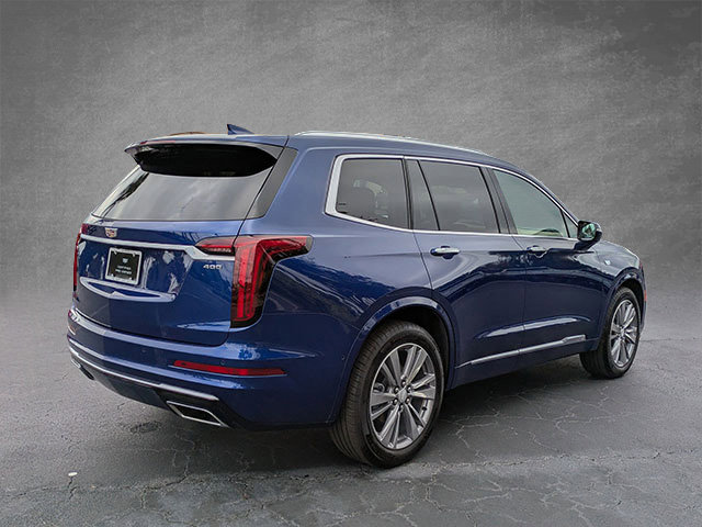 Certified 2025 Cadillac XT6 Premium Luxury w/ Platinum Package image 6