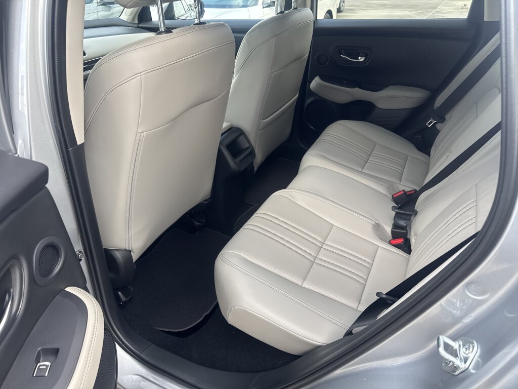New 2027 Honda HR-V EX-L image 8
