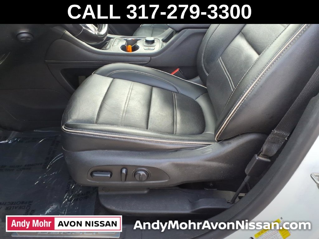 Used 2021 GMC Acadia Denali w/ Denali Technology Package FWD image 19