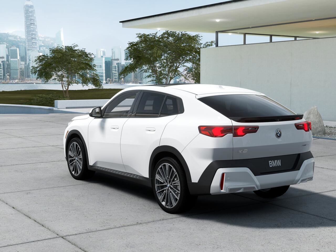 New 2026 BMW X2 xDrive28i AWD/4WD image 2