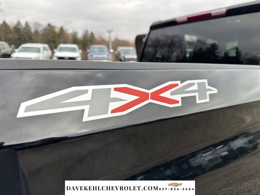 Used 2025 Chevrolet Silverado 1500 LT image 34