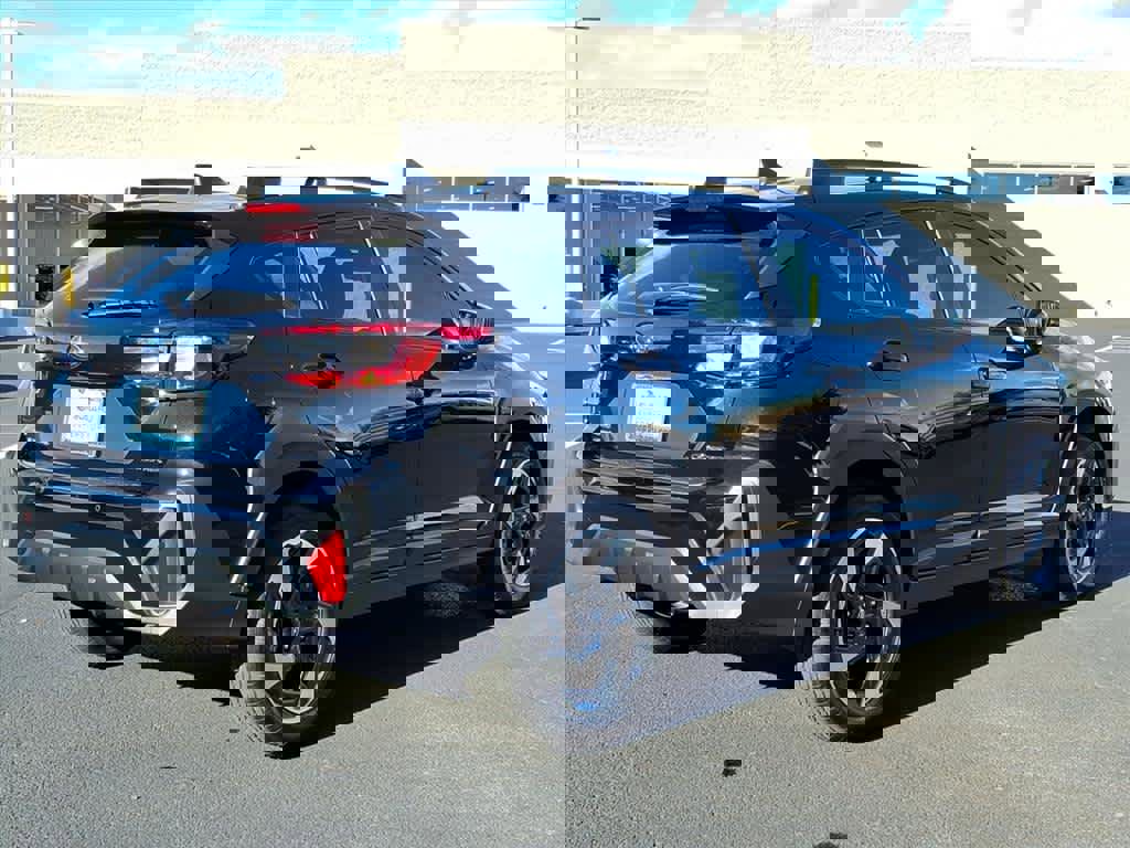 Used 2025 Subaru Crosstrek 2.5i Limited w/ Popular Package #3A image 6