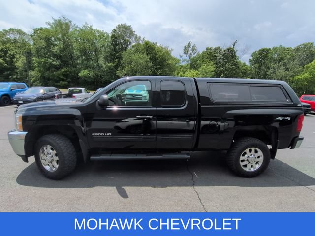 Used 2012 Chevrolet Silverado 2500 LT w/ Interior Plus Package AWD/4WD image 2