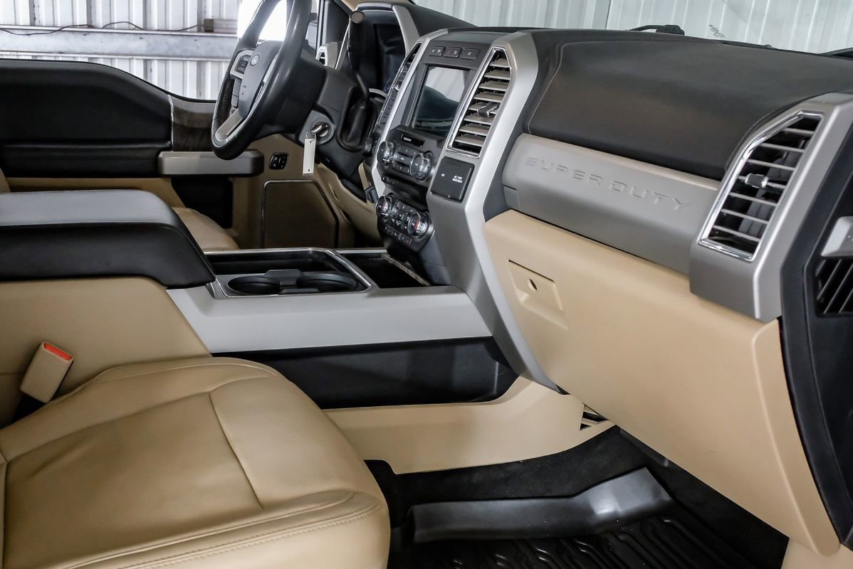 Used 2017 Ford F350 Lariat w/ Lariat Value Package image 12