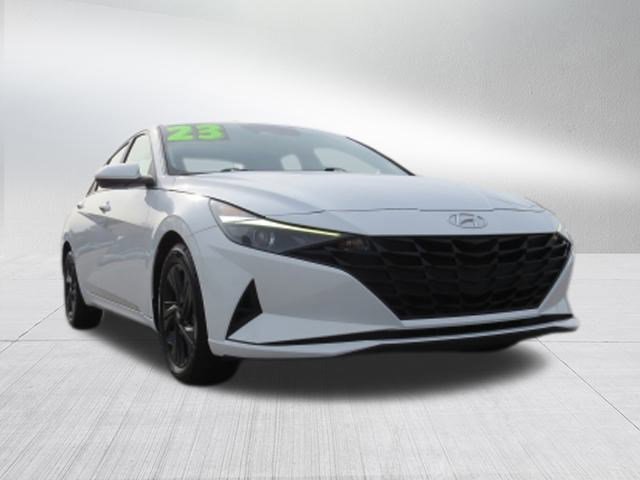 Used 2023 Hyundai Elantra SEL image 9