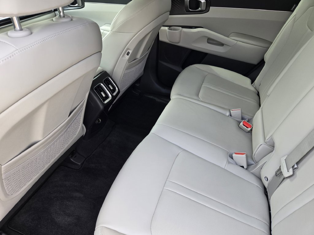 New 2026 Kia Sorento S w/ S Panoramic Sunroof Package FWD image 20