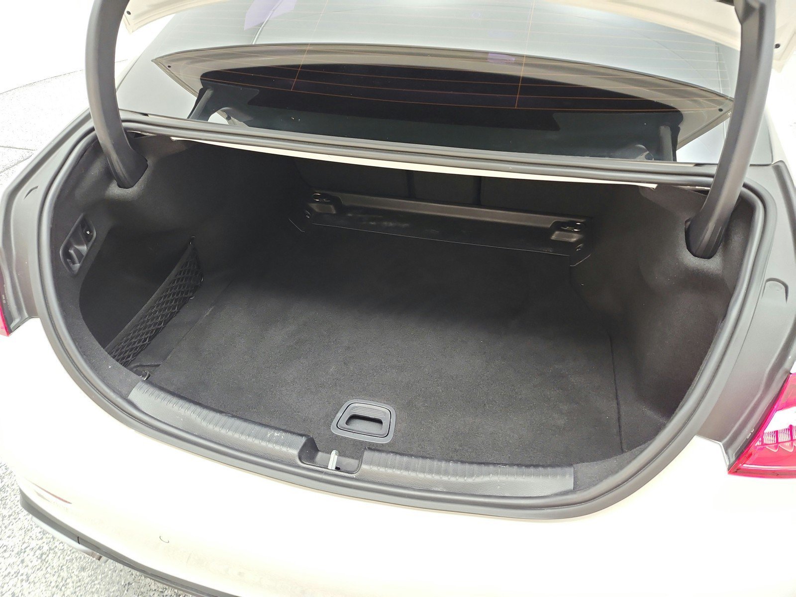 Used 2022 Mercedes-Benz C 300 Sedan image 22