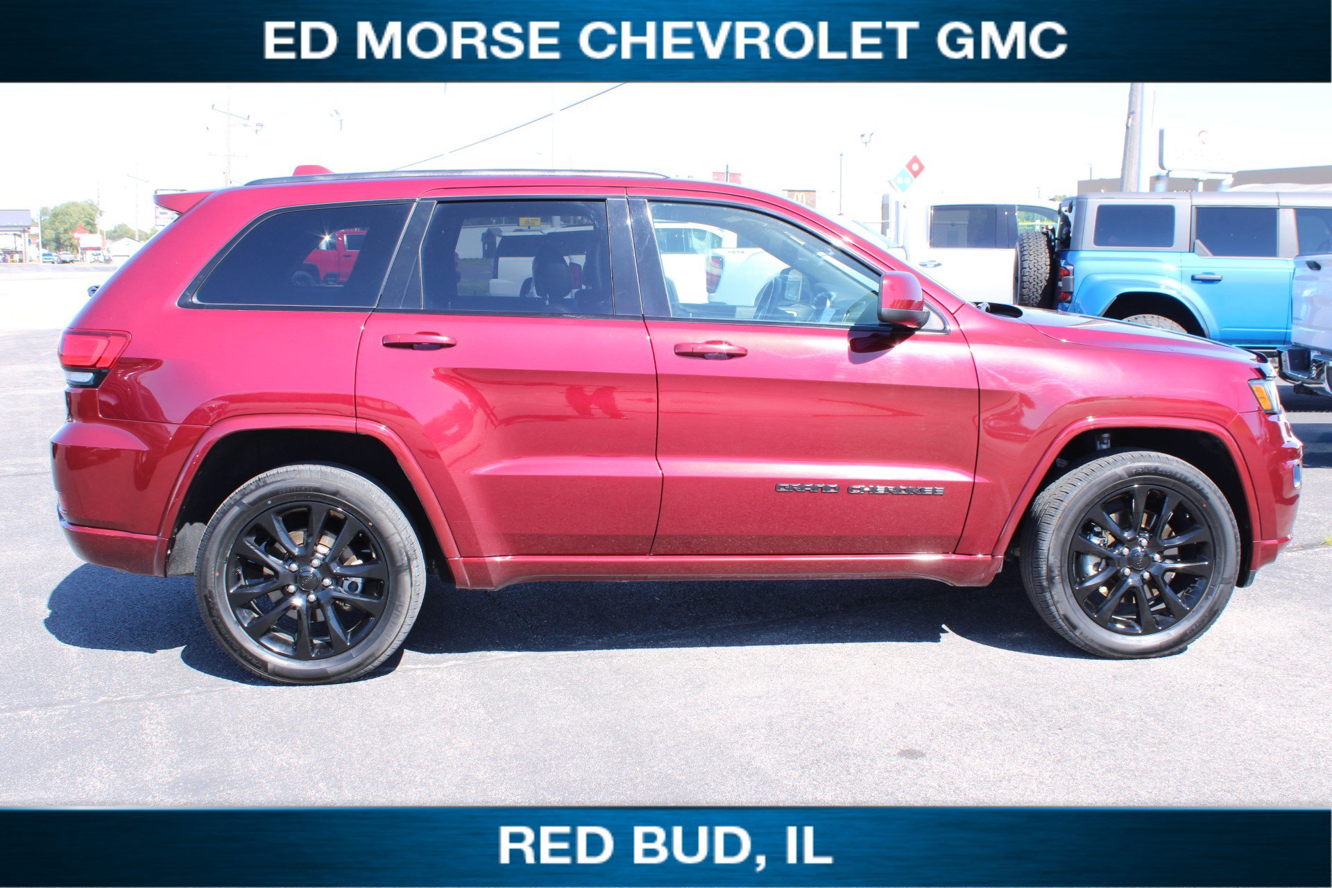 Used 2021 Jeep Grand Cherokee Laredo X AWD/4WD image 2