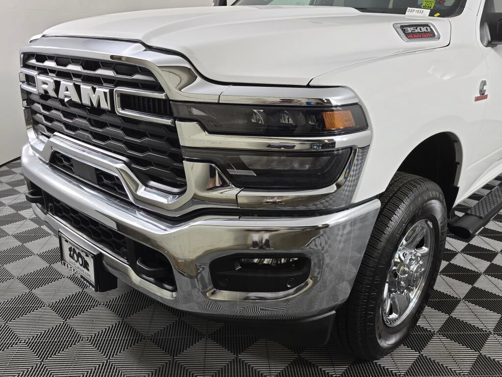 Used 2025 RAM 3500 Tradesman AWD/4WD image 10