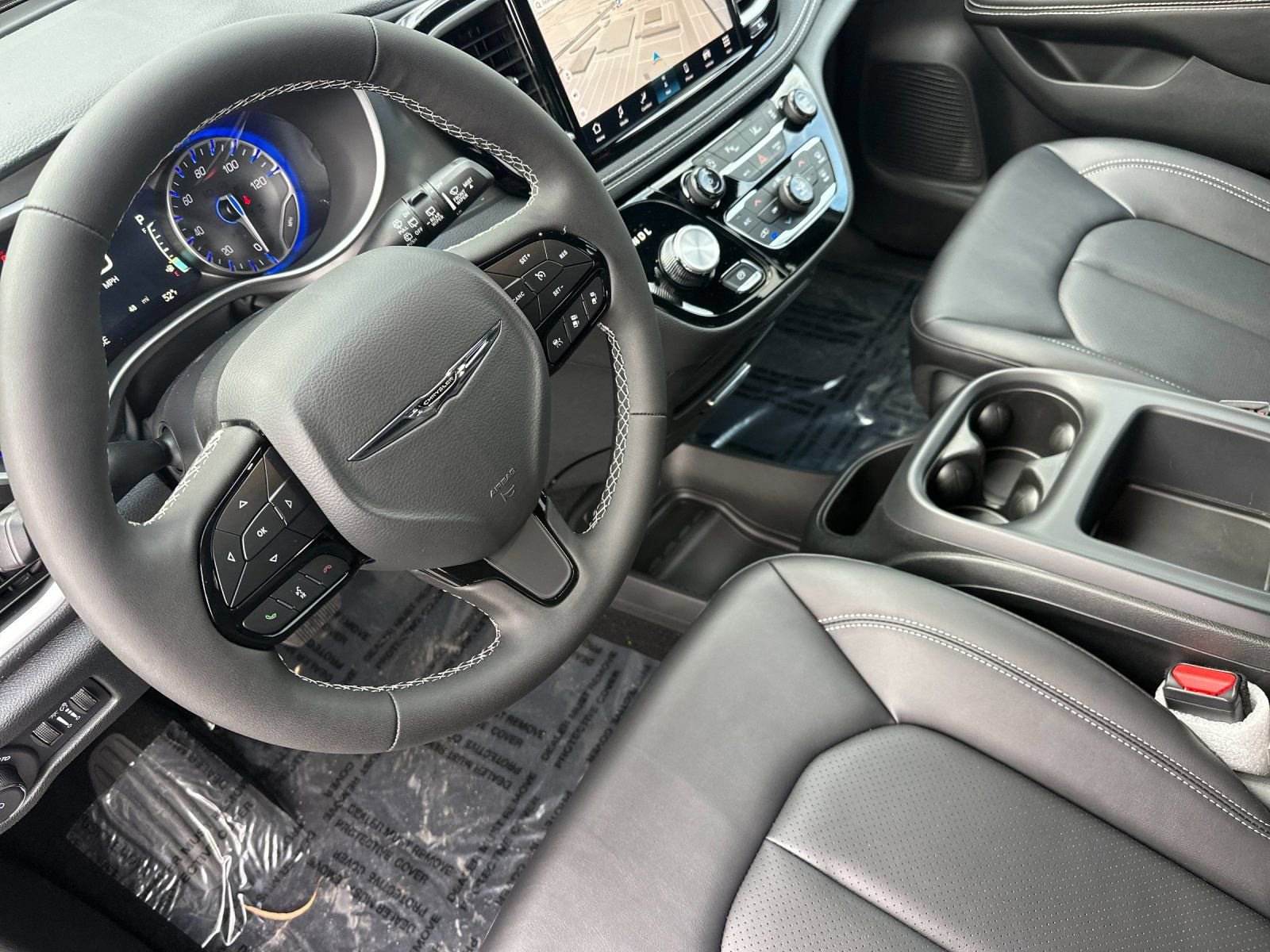 New 2026 Chrysler Pacifica Select image 7