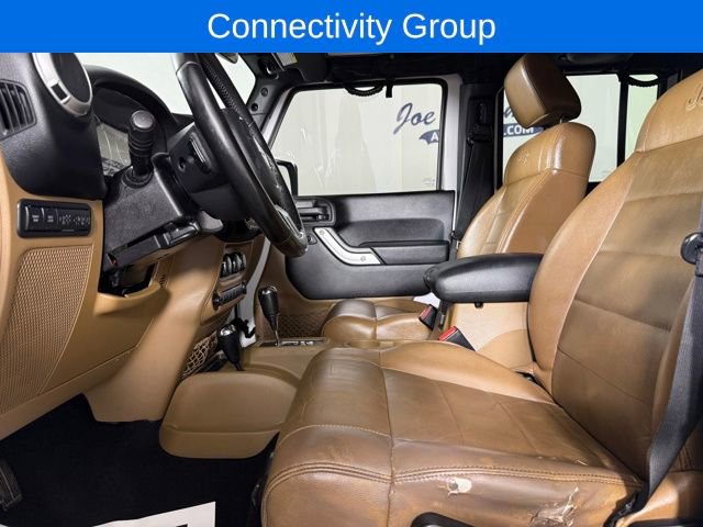 Used 2012 Jeep Wrangler Unlimited Rubicon w/ Dual Top Group image 10