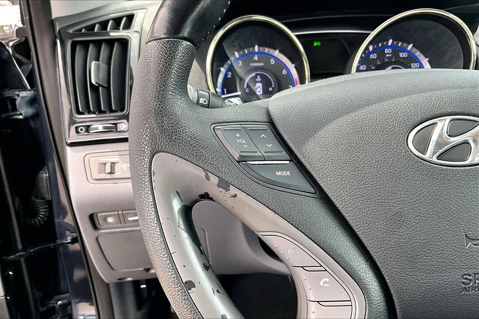 Used 2013 Hyundai Sonata Limited FWD image 24
