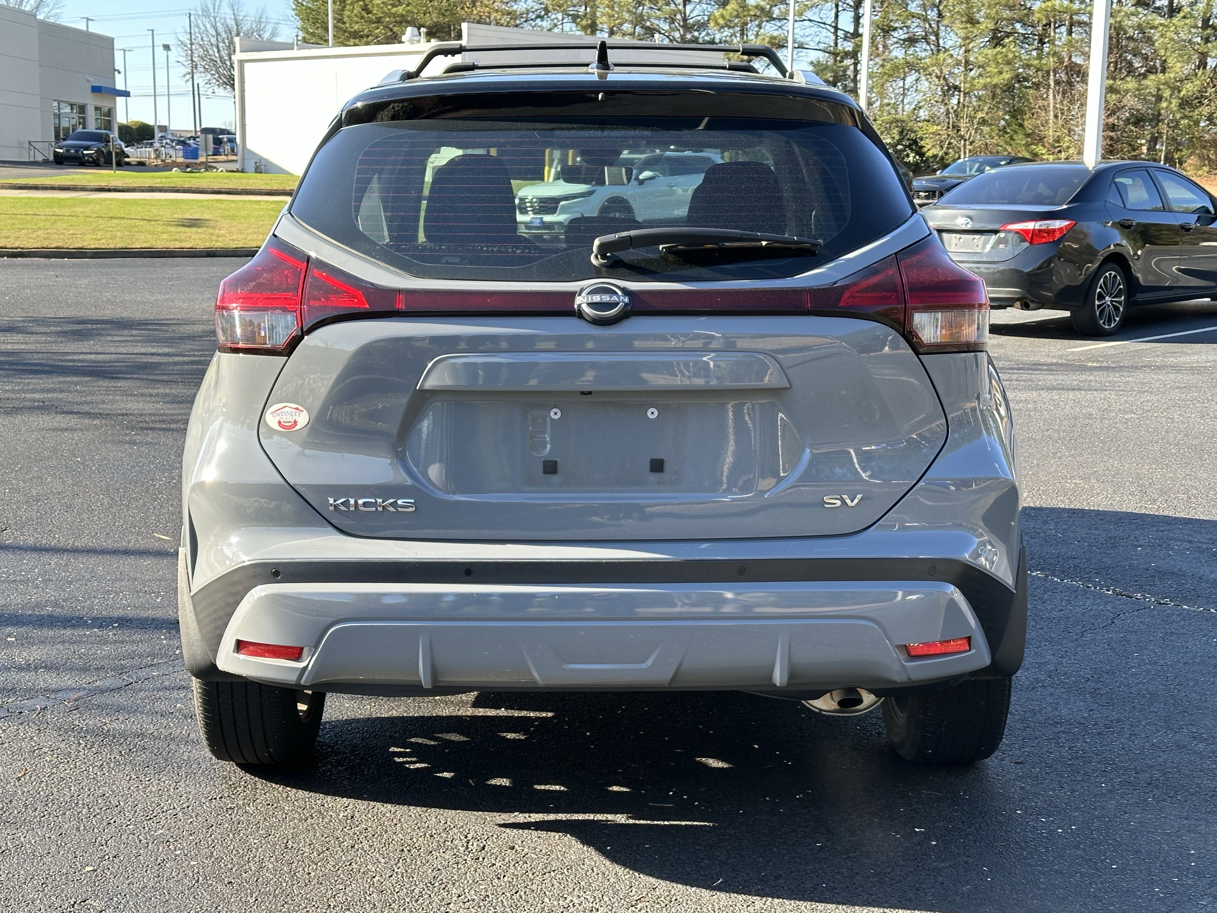 Used 2023 Nissan Kicks SV image 10