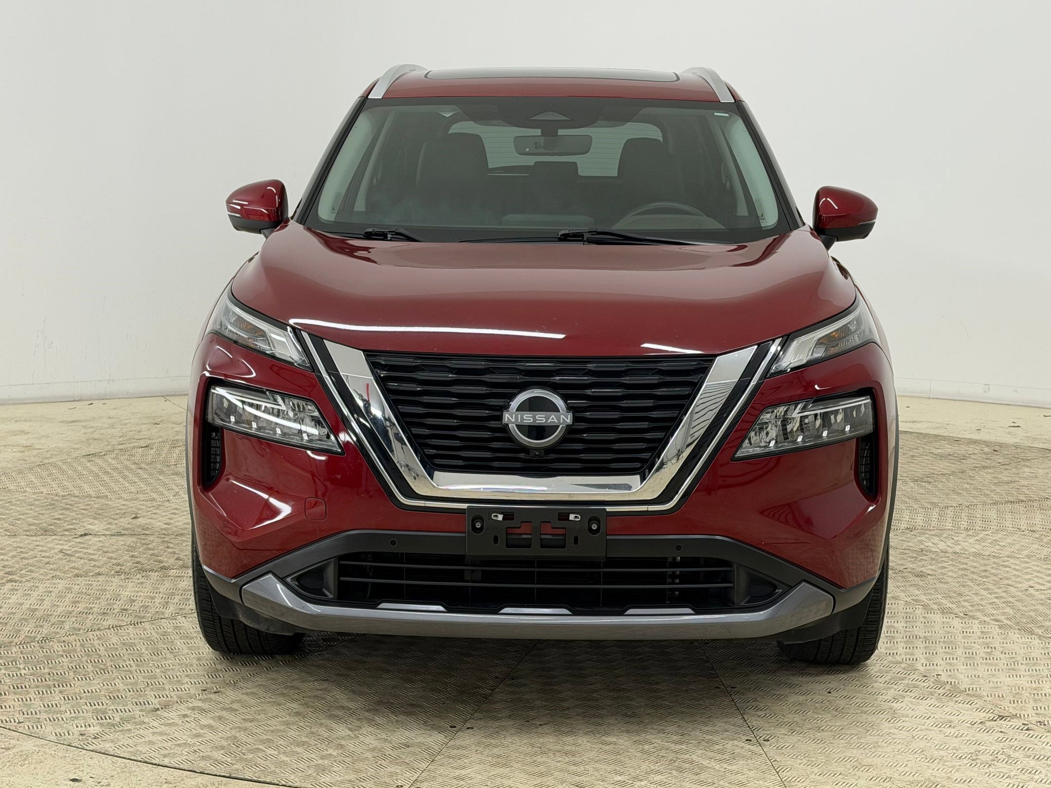 Used 2023 Nissan Rogue SL w/ SL Premium Package image 6