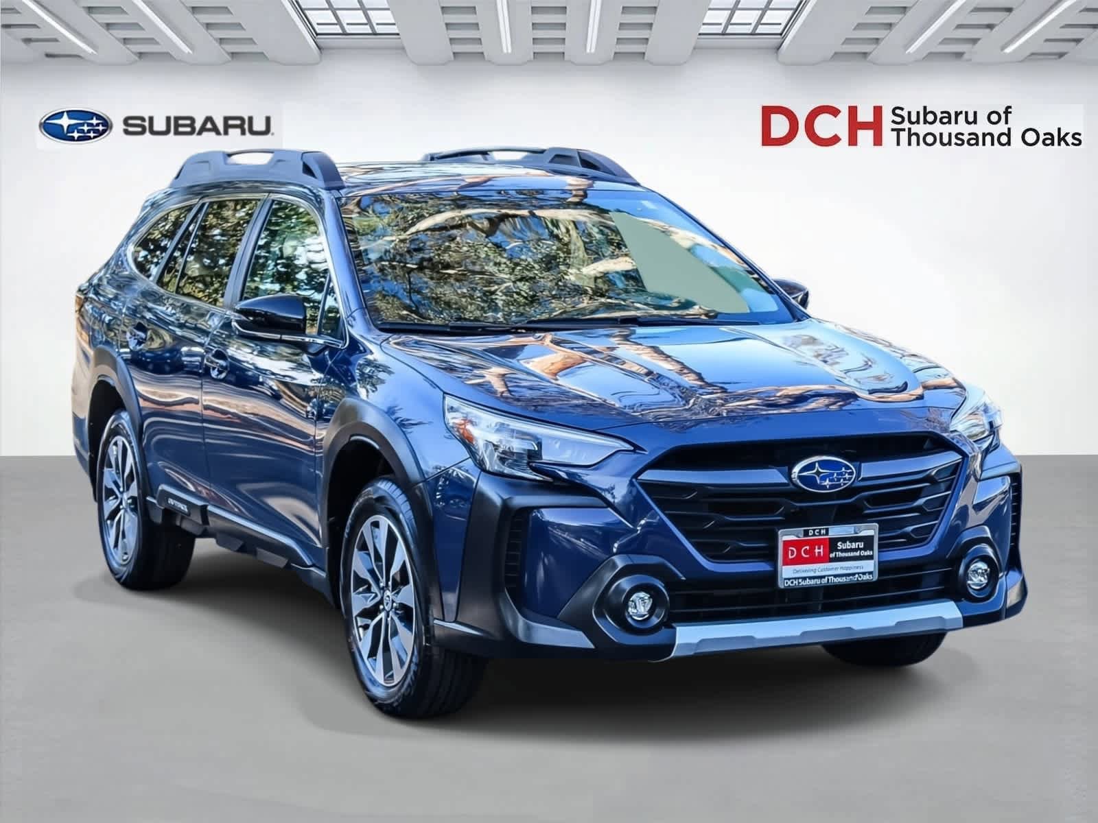 Certified 2023 Subaru Outback Limited XT AWD/4WD image 3