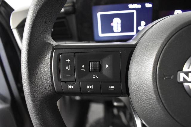 Certified 2025 Nissan Kicks SV AWD/4WD image 14