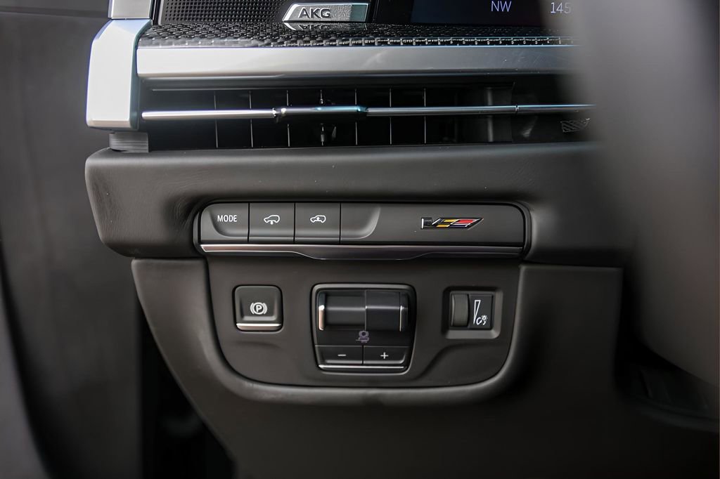 Certified 2025 Cadillac Escalade V w/ LPO, Floor Liner Package image 15