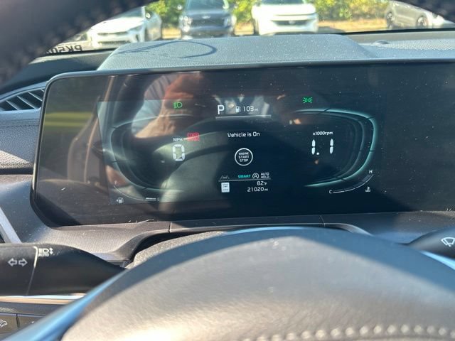 Used 2024 Kia Telluride LX FWD image 9