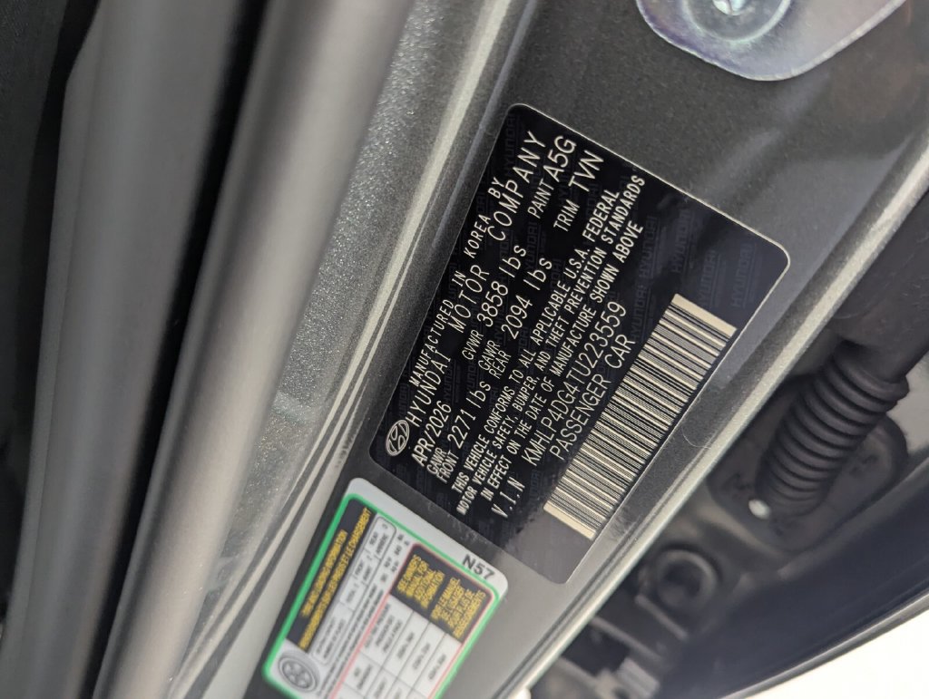 New 2026 Hyundai Elantra Limited FWD image 26