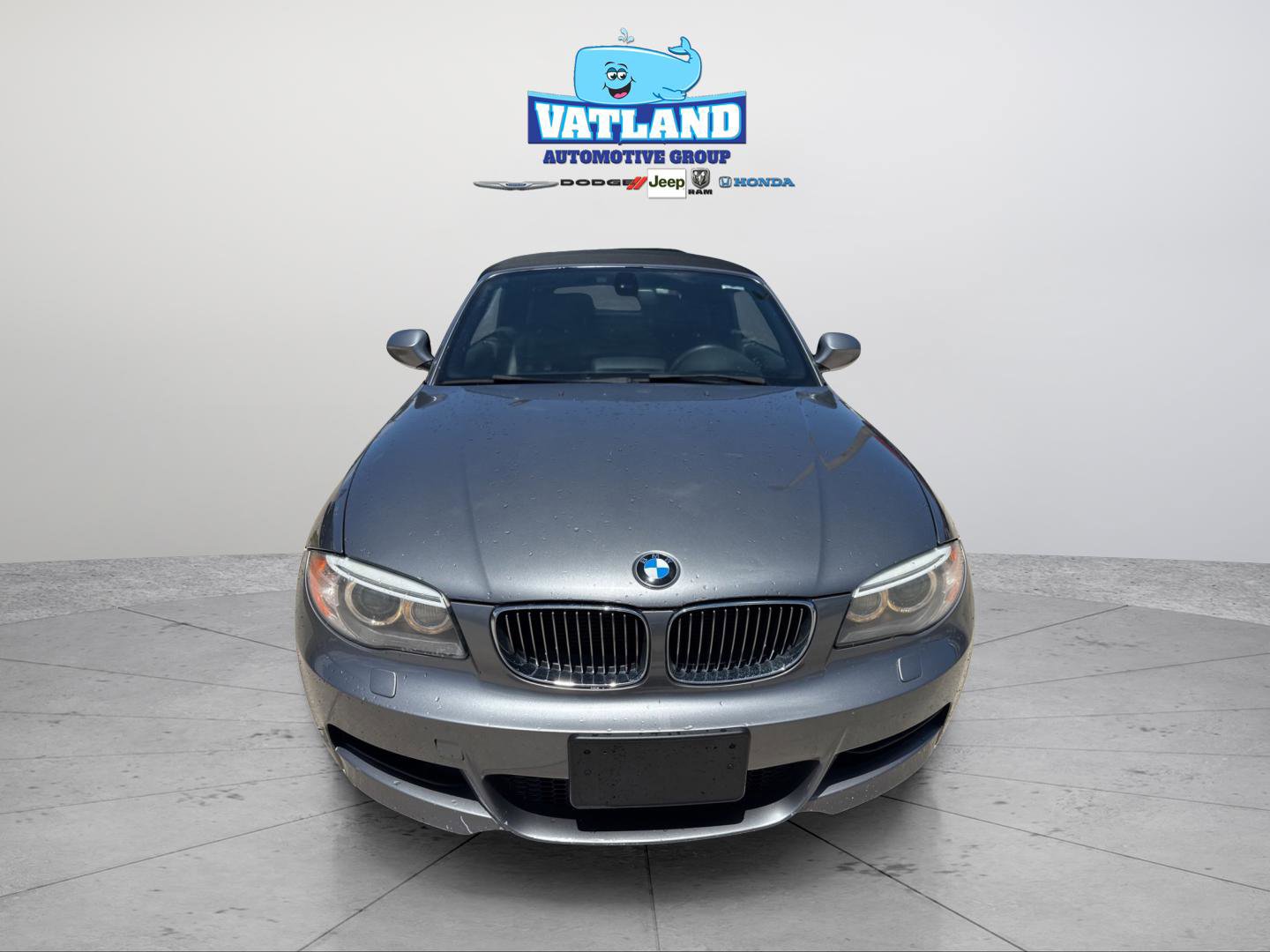 Used 2013 BMW 135i Convertible RWD image 10