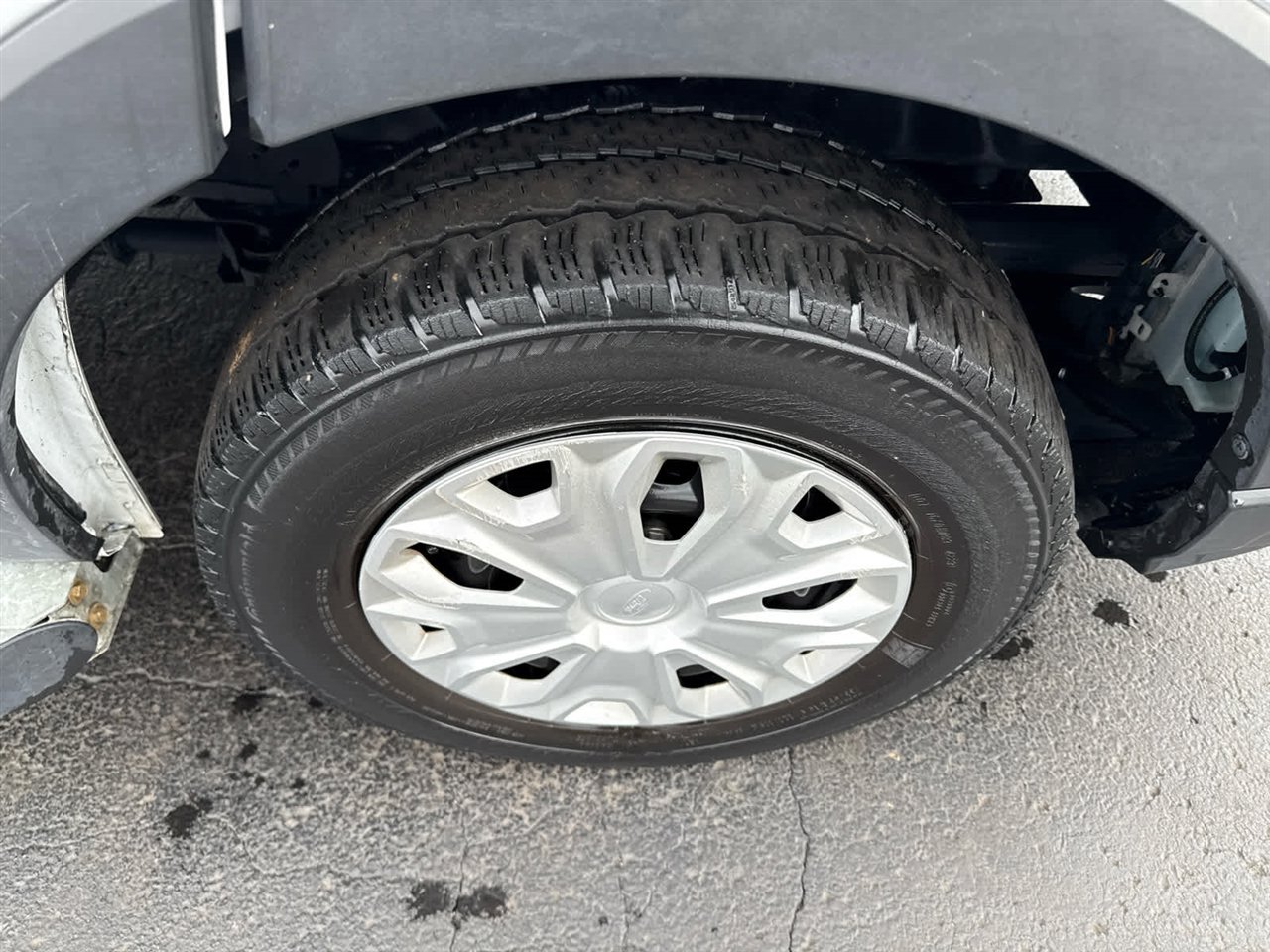 Used 2024 Ford Transit 250 w/ Exterior Upgrade Package image 10