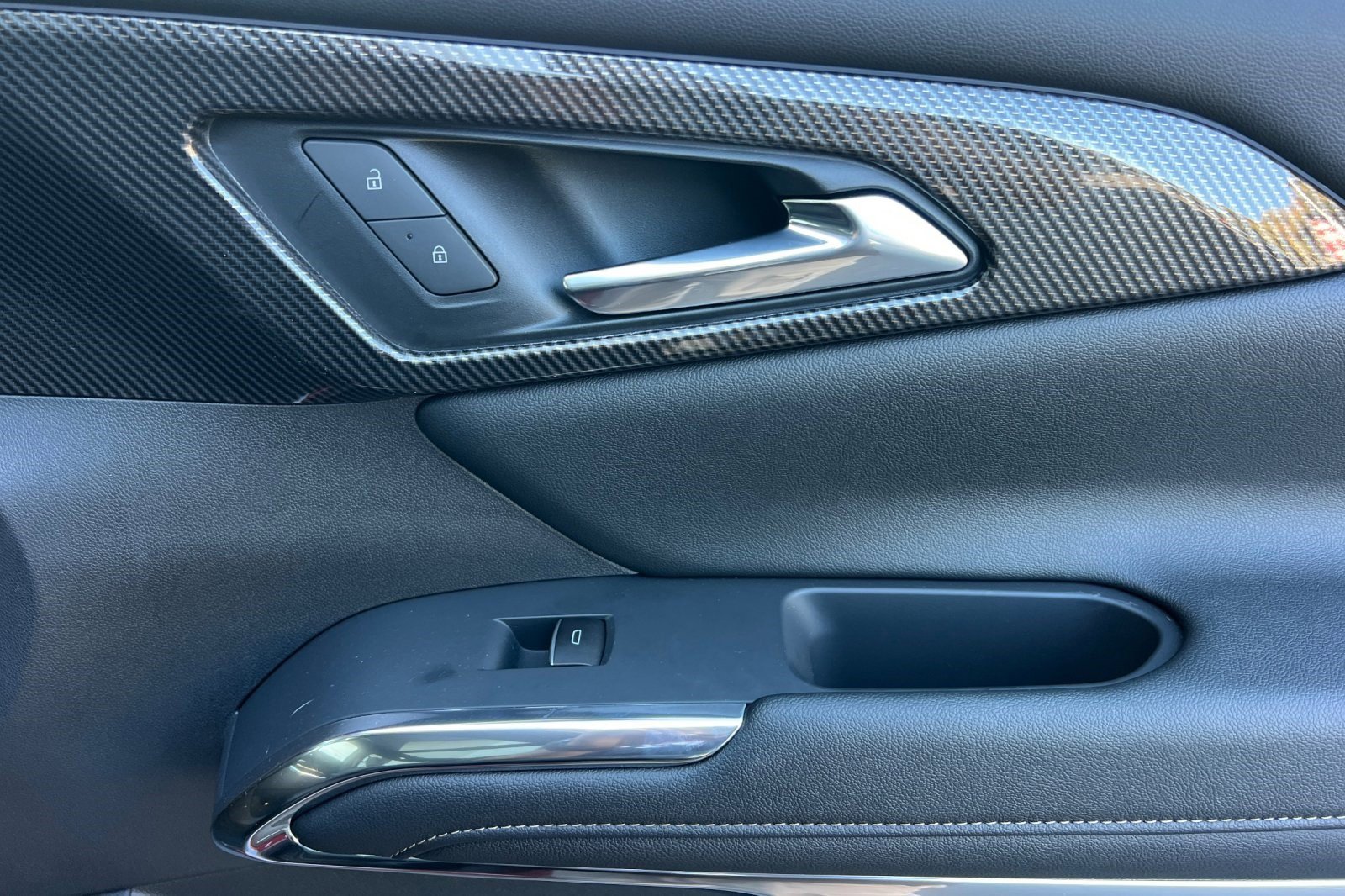 Certified 2025 Chevrolet Traverse High Country w/ LPO, Floor Liner Package image 19