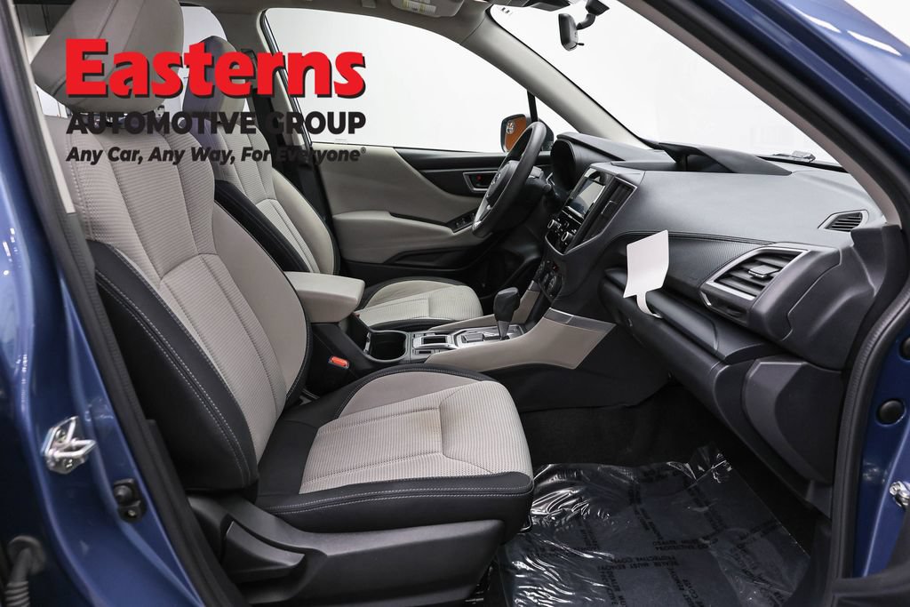 Used 2023 Subaru Forester AWD/4WD image 24