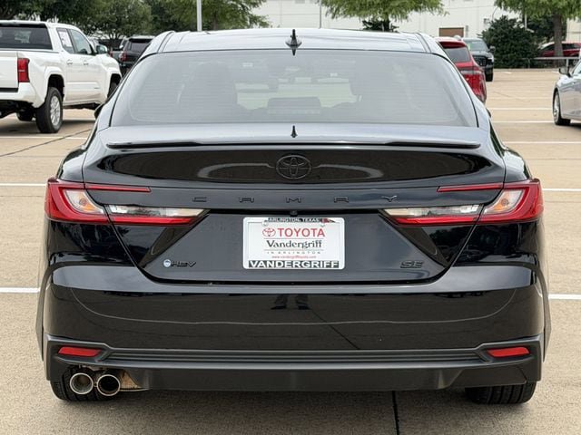 Used 2025 Toyota Camry SE w/ Multimedia Upgrade Package FWD image 5