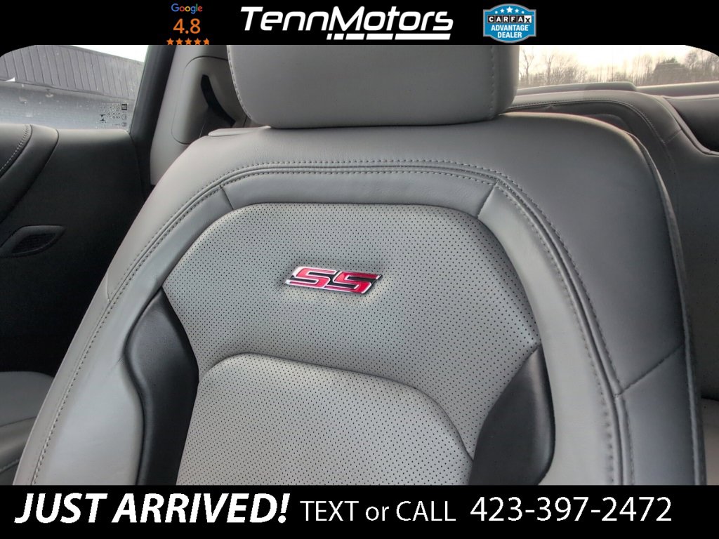 Used 2017 Chevrolet Camaro SS image 27