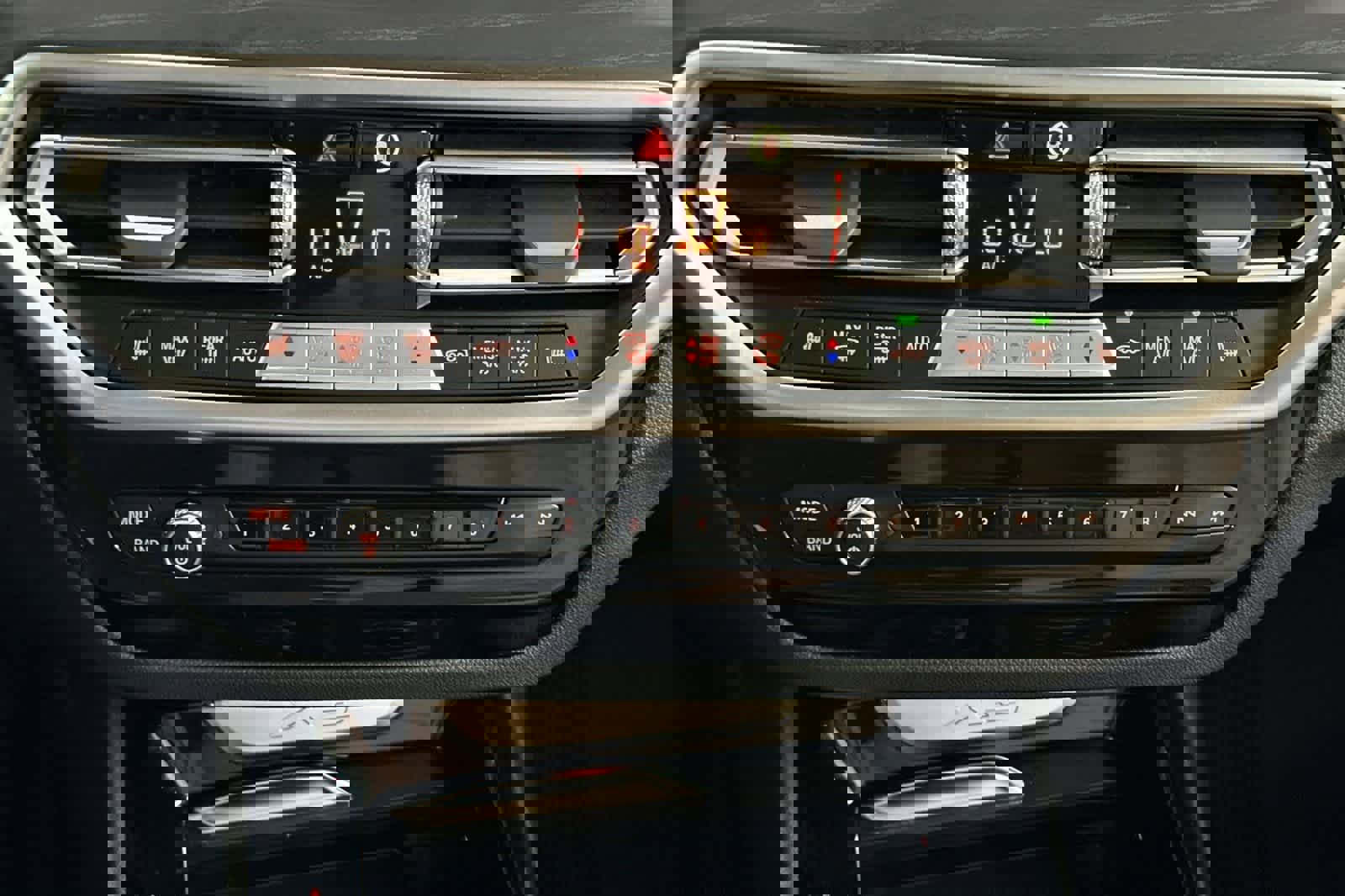 Used 2023 BMW X3 xDrive30i w/ Premium Package image 21