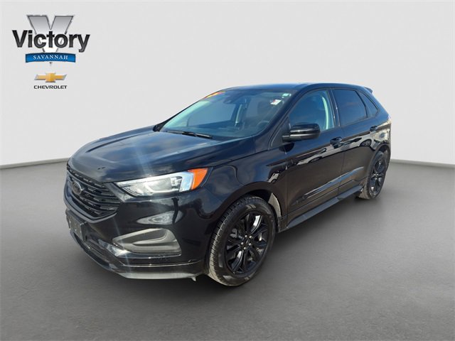 Used 2024 Ford Edge SE w/ Black Appearance Package image 3