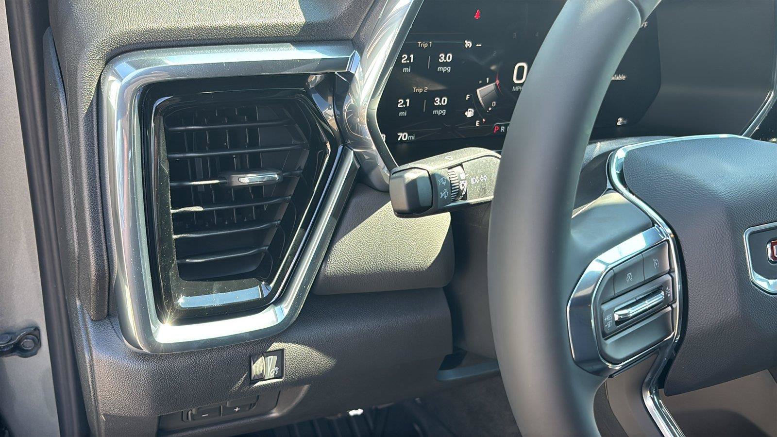 New 2026 GMC Canyon Elevation w/ Convenience Package RWD image 25