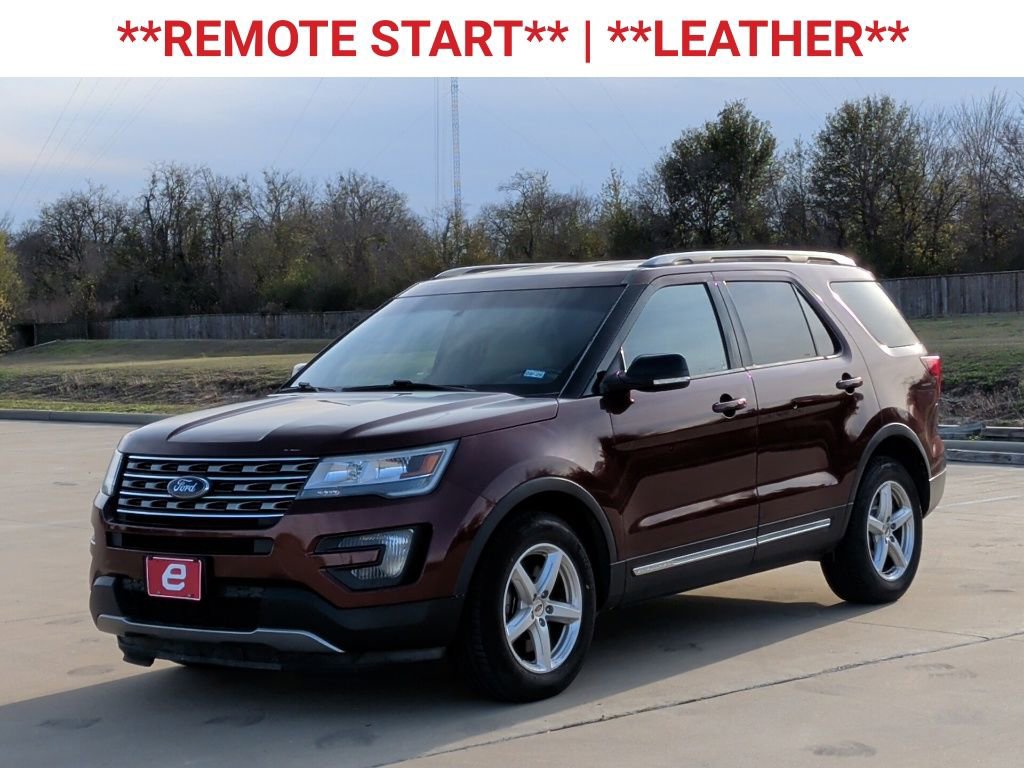 Used 2016 Ford Explorer XLT w/ Equipment Group 202A image 3