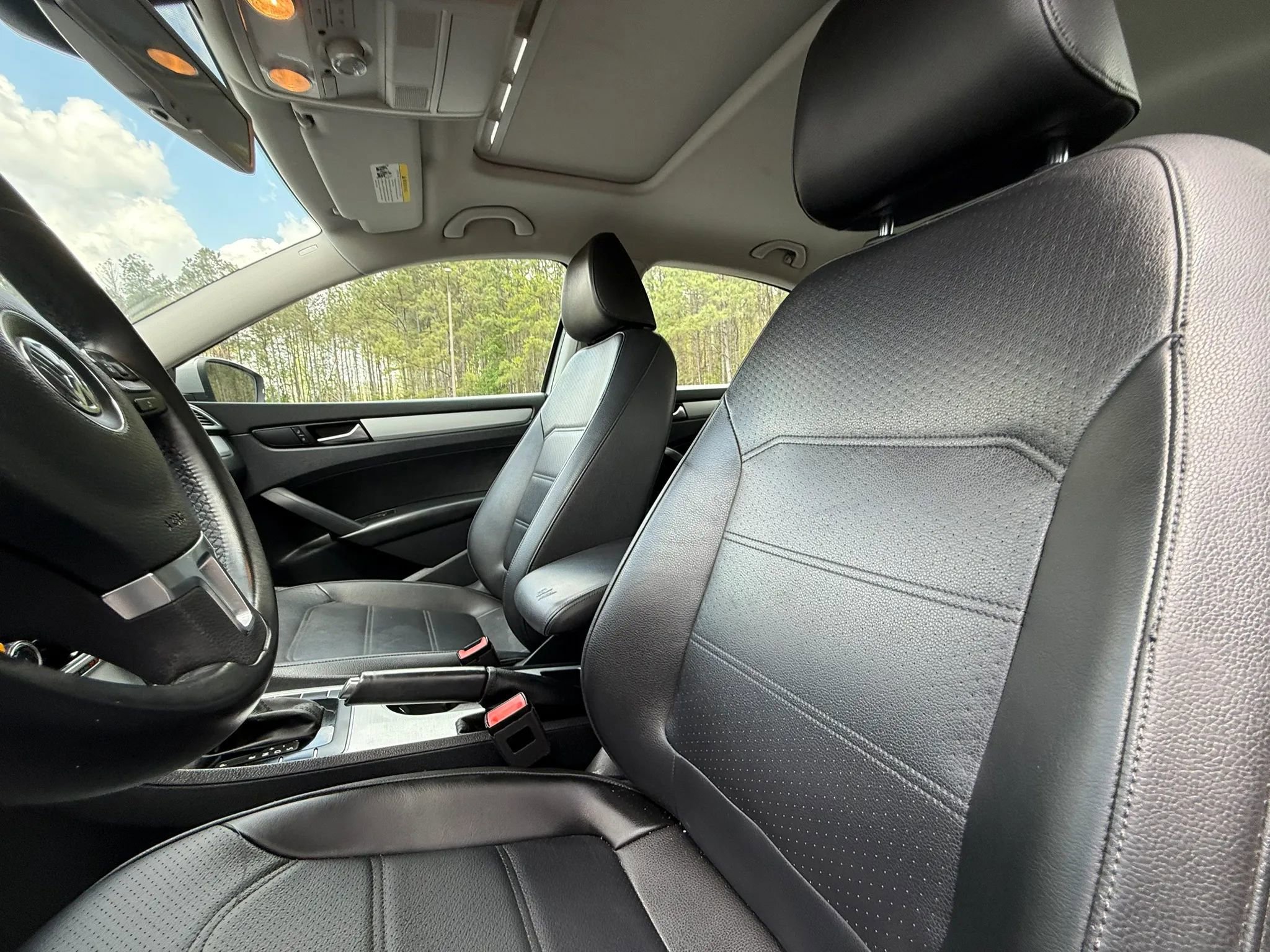 Used 2013 Volkswagen Passat 2.5 SE image 10