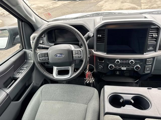 Used 2025 Ford F150 XLT w/ Equipment Group 301A Standard image 16