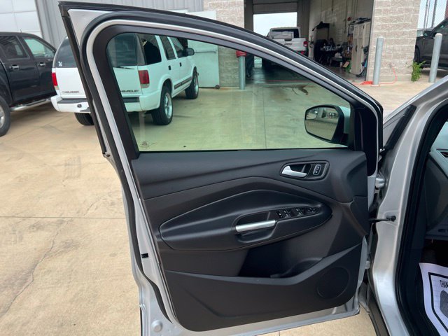 Certified 2019 Ford Escape SEL FWD image 12